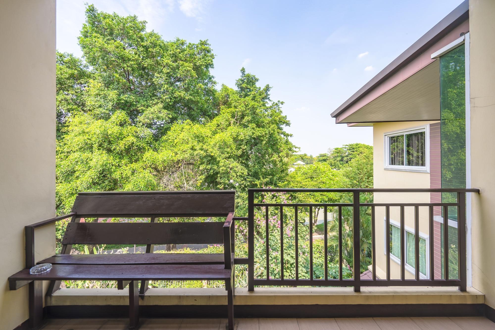 Suphan Lake Hometel Bangkok Exterior foto