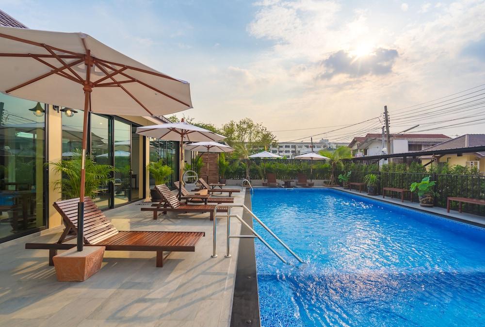 Suphan Lake Hometel Bangkok Exterior foto