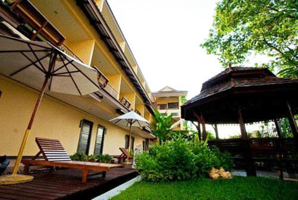 Suphan Lake Hometel Bangkok Exterior foto