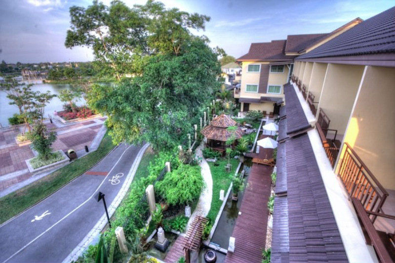 Suphan Lake Hometel Bangkok Exterior foto