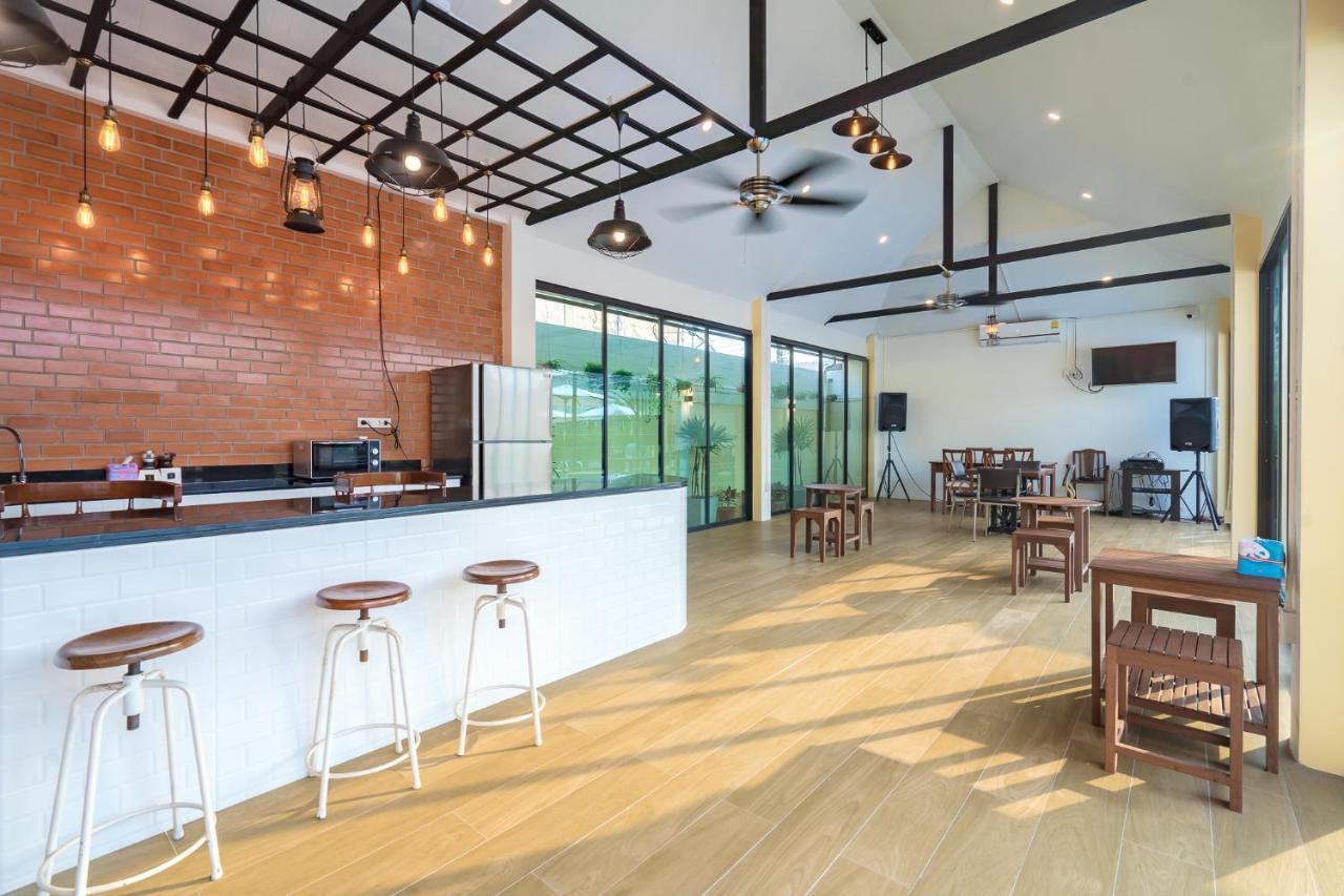 Suphan Lake Hometel Bangkok Exterior foto