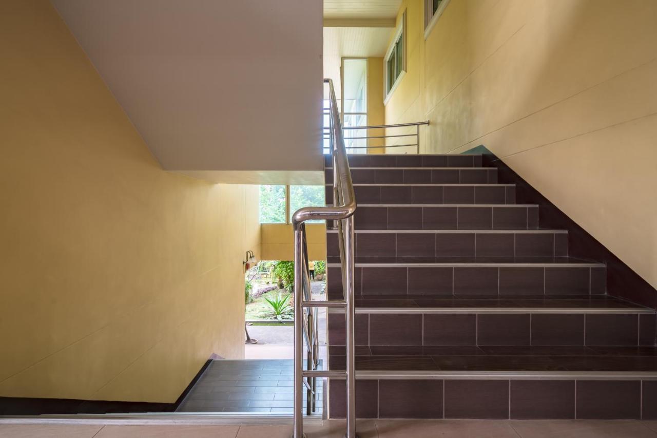 Suphan Lake Hometel Bangkok Exterior foto
